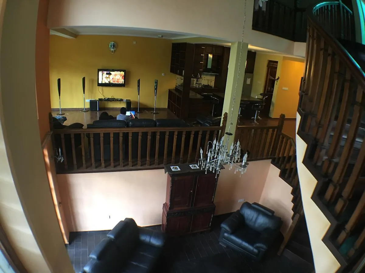 Hotel Villa Familia Kandy