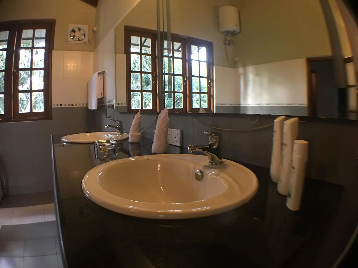 Hotel Villa Familia Kandy