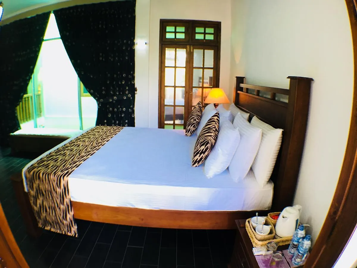 Villa Familia Kandy